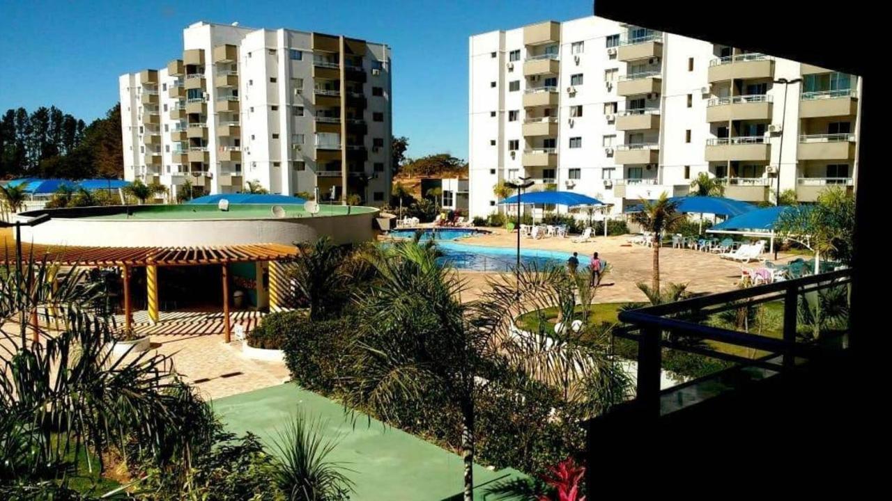Apartamento No Lagoa Quente Flat Service Caldas Novas Buitenkant foto