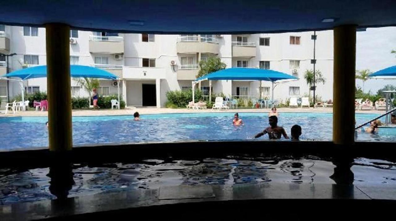 Apartamento No Lagoa Quente Flat Service Caldas Novas Buitenkant foto
