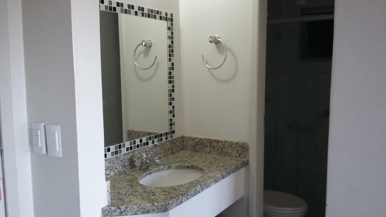 Apartamento No Lagoa Quente Flat Service Caldas Novas Buitenkant foto