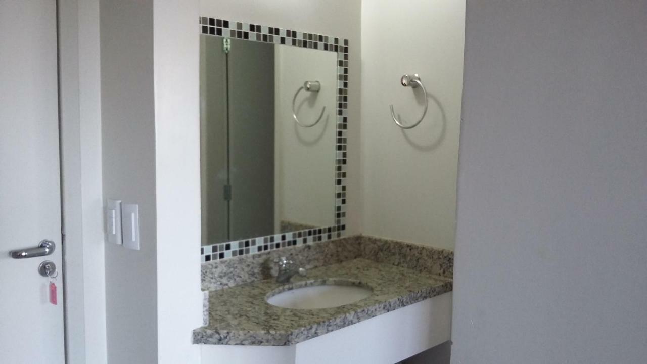 Apartamento No Lagoa Quente Flat Service Caldas Novas Buitenkant foto